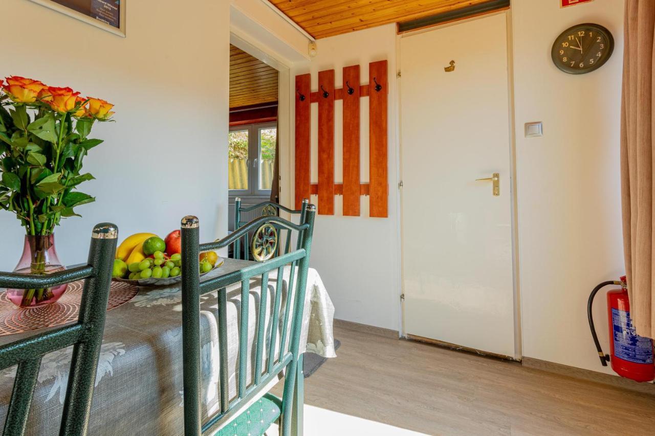 Panorama Apartmanhaz Έστεργκομ Εξωτερικό φωτογραφία